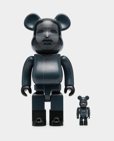 BE@RBRICK - Squid Game Frontman 400% & 100% Set - Black Lifestyle Medicom   