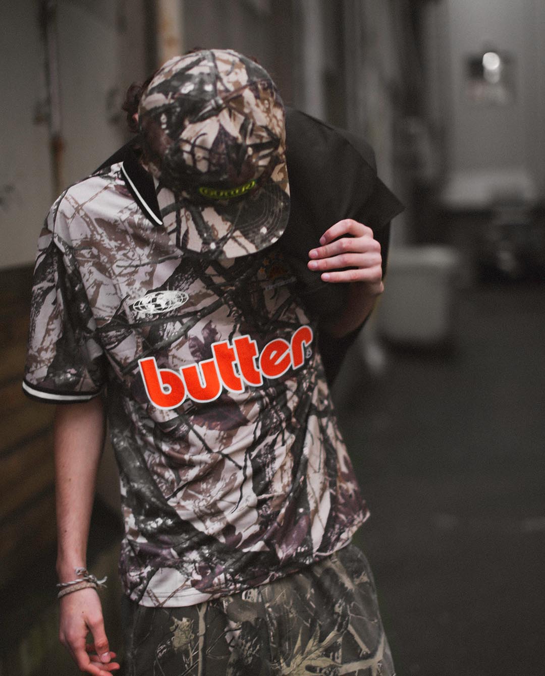 Butter Goods - Foliage Camo Jersey - Tan T-Shirts Butter Goods   