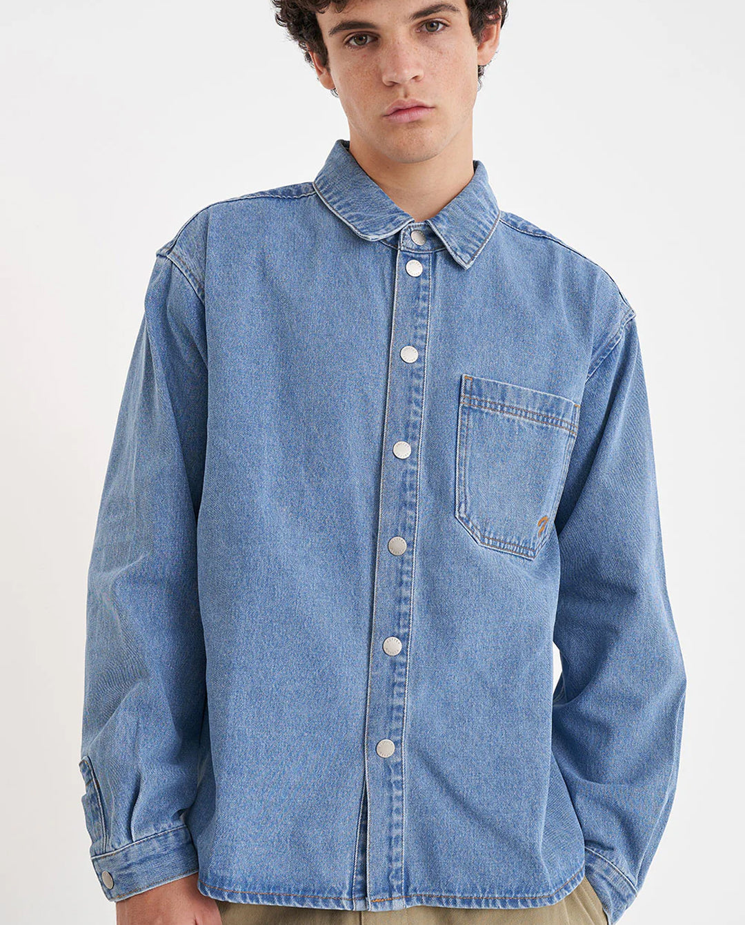 Huffer - Denim Cube Shirt - Mid Wash Shirts Huffer