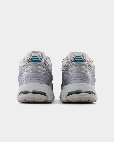 New Balance - 1906 Shoe - Silver/Sea Salt Shoes New Balance