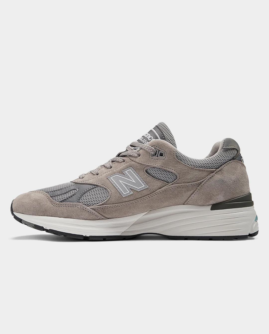 New Balance - Made in UK 991v2 Shoe - Dove Shoes New Balance   