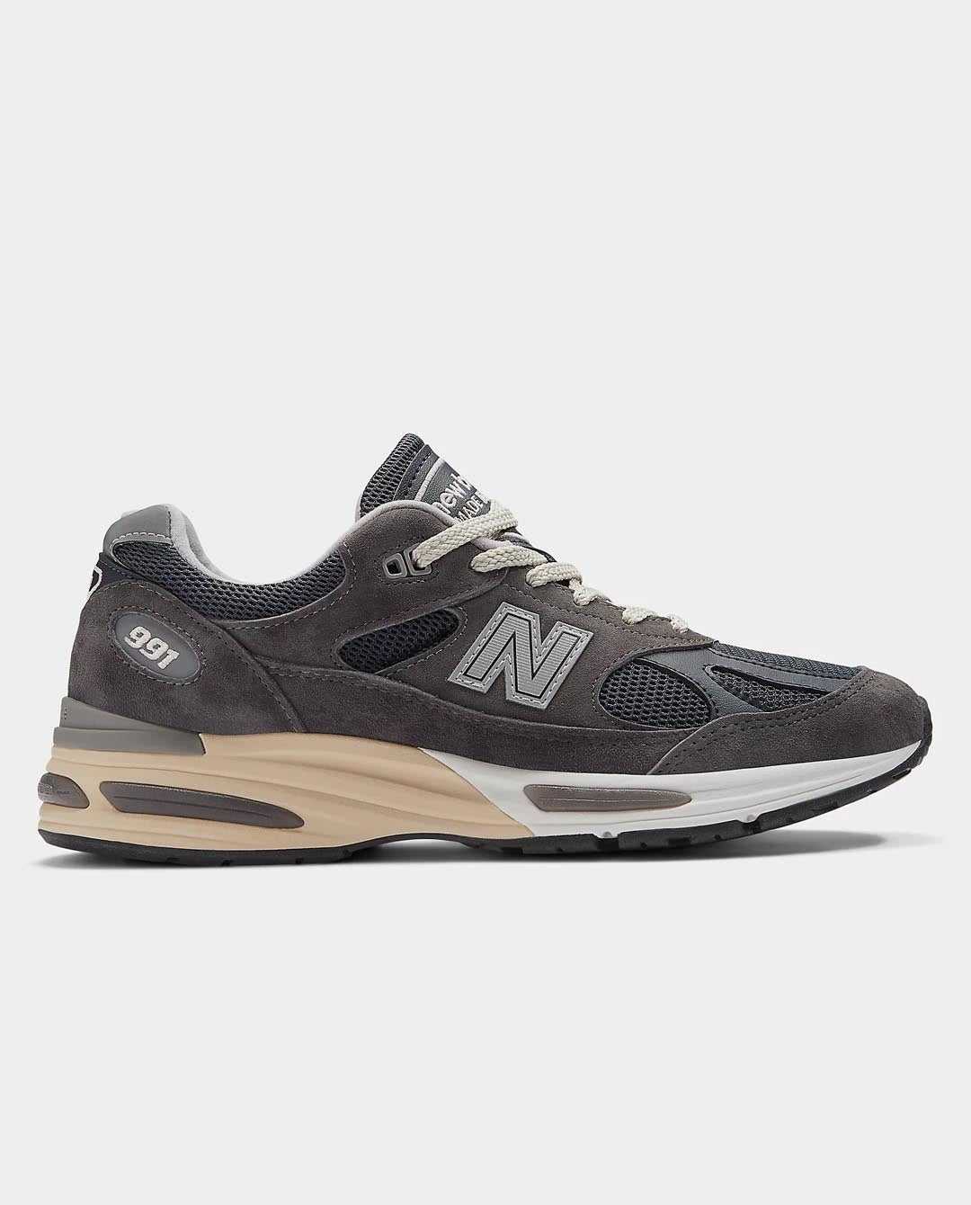 New Balance - Made in UK 991v2 Shoe - Dull Dark Grey Shoes New Balance