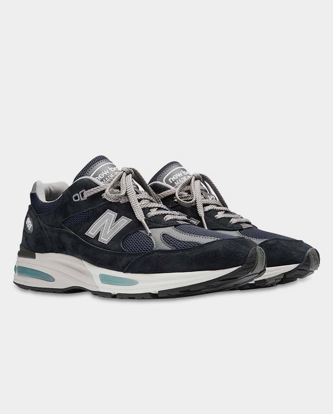 New Balance - Made in UK 991v2 Shoe - Navy Shoes New Balance   