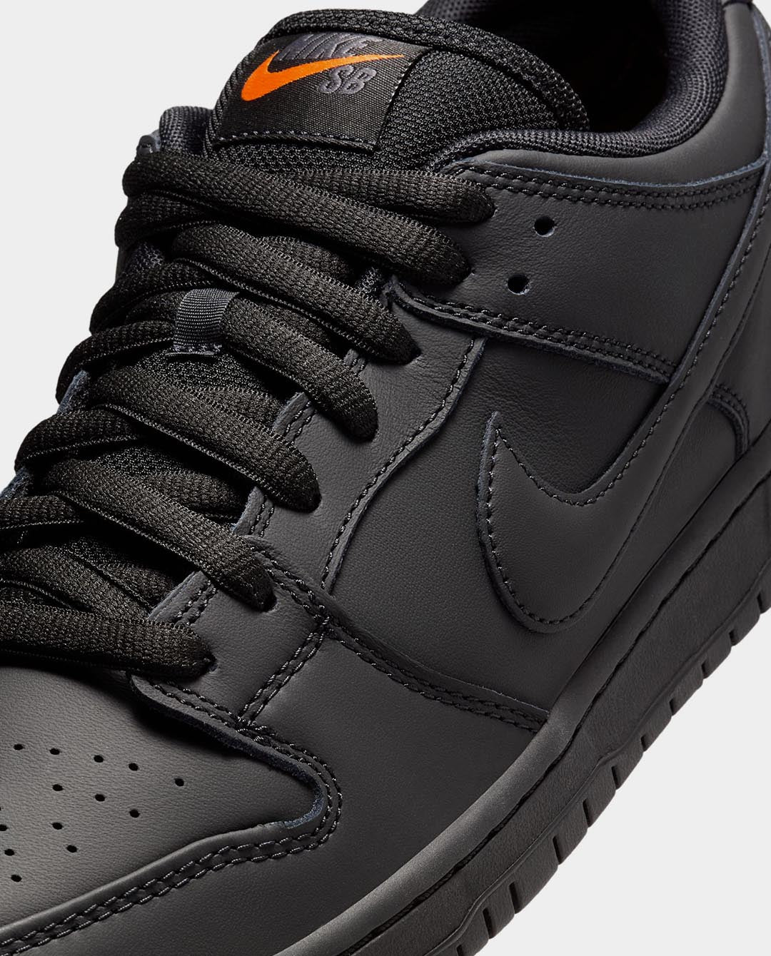 Nike SB - Dunk Low Pro Shoe - Triple Black Shoes Nike