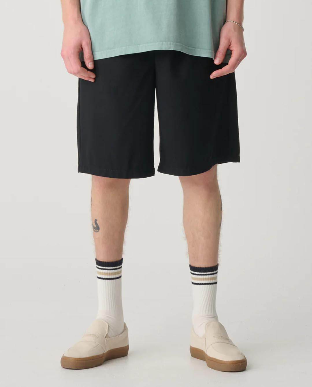 S/Double - Gentleman Walk Short - Black Shorts S/Double